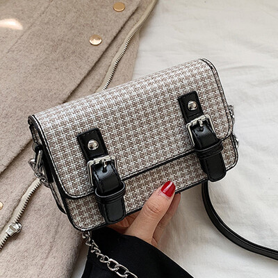 Hong Kong style retro small square bag 2019 autumn new Korean version of womens bag original Sufeng 100 shoulder oblique satchel
Hong Kong style retro small square bag 2019 autumn new Korean version of womens bag original Sufeng 100 shoulder oblique satchel