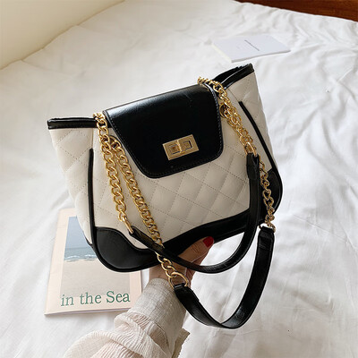 High-end bag handbag 2019 new fashion chain bag summer small fresh wild ins foreign shoulder bag
High-end bag handbag 2019 new fashion chain bag summer small fresh wild ins foreign shoulder bag