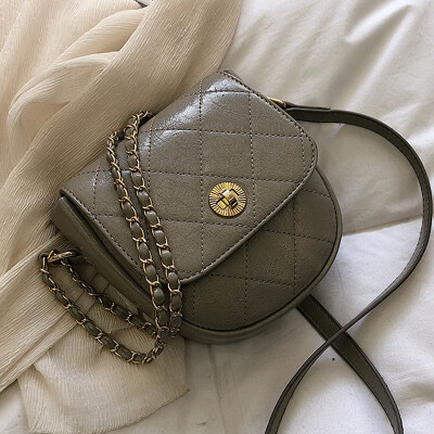 Xiao Xiang Feng Bao female foreign style Korean version of saddle bag chic summer new 2019 rhombic diagonal shoulder bag
Xiao Xiang Feng Bao female foreign style Korean version of saddle bag chic summer new 2019 rhombic diagonal shoulder bag