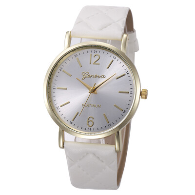 2018 Exquisite Small Fashion Ladies Leisure Quartz Watches Women Mini Simple Female Retro Leather Wristwatches Clock Relogio
2018 Exquisite Small Fashion Ladies Leisure Quartz Watches Women Mini Simple Female Retro Leather Wristwatches Clock Relogio