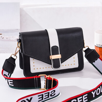 On the new little girl Bao Chao Korean version of the summer ins fashion women single shoulder bag oblique satchel bag
On the new little girl Bao Chao Korean version of the summer ins fashion women single shoulder bag oblique satchel bag