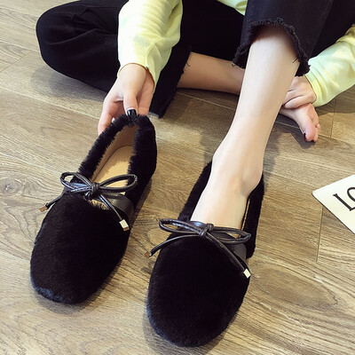 Single shoe female autumn style Korean version ins tide bow ladle shoe leisure 100 sets of medium-mouth flat-soled beans shoes
Single shoe female autumn style Korean version ins tide bow ladle shoe leisure 100 sets of medium-mouth flat-soled beans shoes