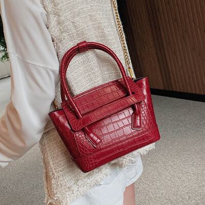 Retro bat underarm bag 2019 autumn new Korean fashion versatile shoulder bag large capacity handbag
Retro bat underarm bag 2019 autumn new Korean fashion versatile shoulder bag large capacity handbag