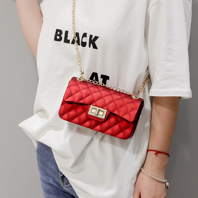 Net red texture bag female 2019 new small fragrance wind mini rhombic chain messenger bag ocean matte jelly package
Net red texture bag female 2019 new small fragrance wind mini rhombic chain messenger bag ocean matte jelly package