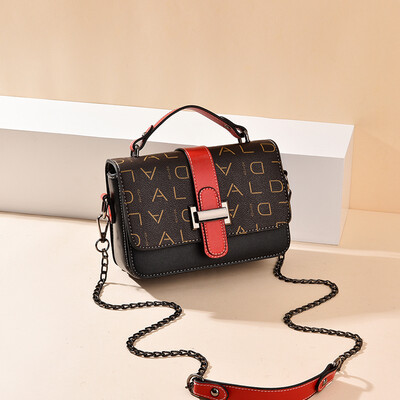 Womens fashion casual small square bag Korean version of Joker Messenger bag ladies small handbag
Womens fashion casual small square bag Korean version of Joker Messenger bag ladies small handbag