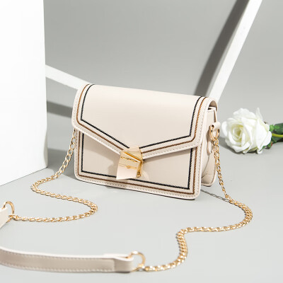 Summer ins daughter Joker Western style chain fashion shoulder Messenger bag texture
Summer ins daughter Joker Western style chain fashion shoulder Messenger bag texture