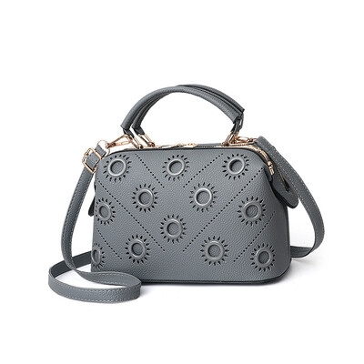 Female bag 2019 new bag female Korean version of the stereo PU leather fashion handbags Messenger shoulder bag
Female bag 2019 new bag female Korean version of the stereo PU leather fashion handbags Messenger shoulder bag