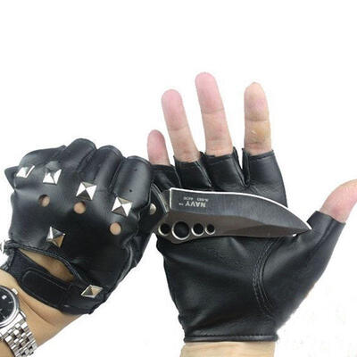 Hot Men´s Anti-skid Gloves Half Finger Fingerless Cycling Biker Sports Hip Hop Punk PU Leather Gloves
Hot Men´s Anti-skid Gloves Half Finger Fingerless Cycling Biker Sports Hip Hop Punk PU Leather Gloves