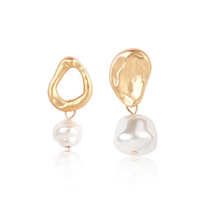 2019 new brand design irregular gold series earrings generous simple temperament pendant earrings Korean earrings for women
2019 new brand design irregular gold series earrings generous simple temperament pendant earrings Korean earrings for women
