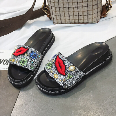 Slippers for women to wear fashion students Joker beach shoes beach summer womens shoes slippers
Slippers for women to wear fashion students Joker beach shoes beach summer womens shoes slippers