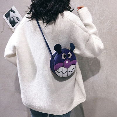 Cute small round bag female 2019 new cartoon bread Superman single shoulder Messenger bag net red girl plush mini bag
Cute small round bag female 2019 new cartoon bread Superman single shoulder Messenger bag net red girl plush mini bag
