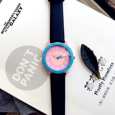 Enmex Creative Design of Color geometric patterns colorful Girls watches&watches during the Translation of Holiday gifts
Enmex Creative Design of Color geometric patterns colorful Girls watches&watches during the Translation of Holiday gifts