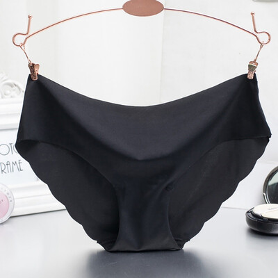 Women Sexy Low-Rise Briefs Ice Silk Seamless Wavy Edge Breathable Panties Solid Color Plus Size Briefs
Women Sexy Low-Rise Briefs Ice Silk Seamless Wavy Edge Breathable Panties Solid Color Plus Size Briefs