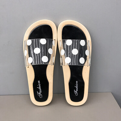 Ulzzang slippers in spring 2019 the new Korean version of the flat-bottomed 100-lap network celebrity Yufeng transparent&cool 
Ulzzang slippers in spring 2019 the new Korean version of the flat-bottomed 100-lap network celebrity Yufeng transparent&cool