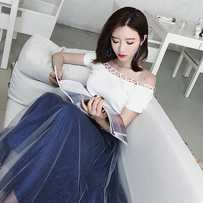 Solid Black white One Shoulder Cut Out Knitted Crop Tops Basic Slim O Neck Women Short Sleeve Sweater
Solid Black white One Shoulder Cut Out Knitted Crop Tops Basic Slim O Neck Women Short Sleeve Sweater