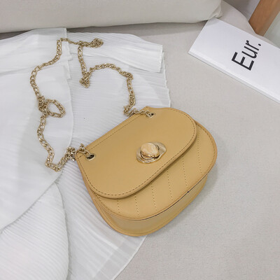 Sen series simple versatile shoulder bag female 2019 new small fresh texture fashion casual chain slanting saddle bag
Sen series simple versatile shoulder bag female 2019 new small fresh texture fashion casual chain slanting saddle bag