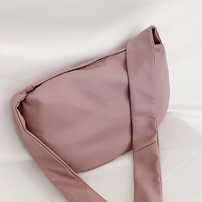 2019 Korean autumn irregular belt shoulder bag simple soft PU texture bag slung womens bag
2019 Korean autumn irregular belt shoulder bag simple soft PU texture bag slung womens bag