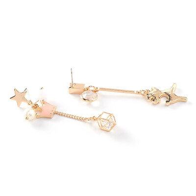 Asymmetric Cartoon Deer Earrings 2019 Korean Lovely Cartoon Style Dangle Earrings Deer Crown Fashion Earrings For Women Gifts
Asymmetric Cartoon Deer Earrings 2019 Korean Lovely Cartoon Style Dangle Earrings Deer Crown Fashion Earrings For Women Gifts
