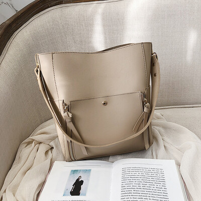 Advanced sense bag Western retro bucket bag texture handbag handbag new 2019ins super fire Messenger bag
Advanced sense bag Western retro bucket bag texture handbag handbag new 2019ins super fire Messenger bag