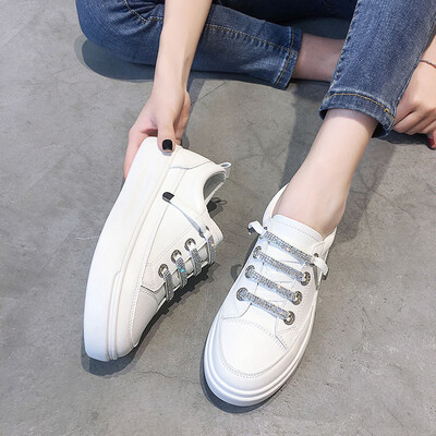 Fashionable white-and-white shoes womens summer Korean round-round tie-wrap high-bottom students casual shoes
Fashionable white-and-white shoes womens summer Korean round-round tie-wrap high-bottom students casual shoes