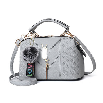Womens bag 2018 new bag female Korean version of the stereotypes cool fashion womens bag slung shoulder bag
Womens bag 2018 new bag female Korean version of the stereotypes cool fashion womens bag slung shoulder bag