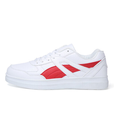 Couples Shoes Men Vulcanize Shoes PU Leather Korean Style High Quality Casual Non-slip Sneakers Flats Walking Ladies Footwear
Couples Shoes Men Vulcanize Shoes PU Leather Korean Style High Quality Casual Non-slip Sneakers Flats Walking Ladies Footwear