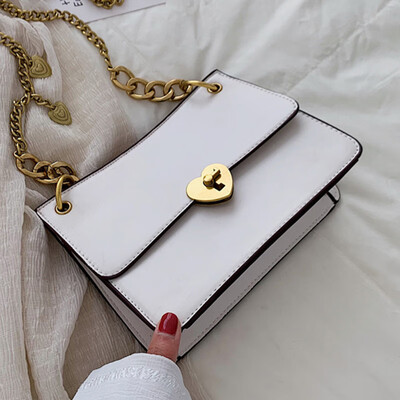 2019 new summer small fresh fashion chain small square bag French minority air single shoulder oblique satchel bag
2019 new summer small fresh fashion chain small square bag French minority air single shoulder oblique satchel bag