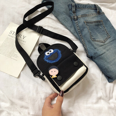 Cute cartoon simple wild shoulder Messenger bag female 2019 new casual fashion Sesame Street portable canvas bag
Cute cartoon simple wild shoulder Messenger bag female 2019 new casual fashion Sesame Street portable canvas bag