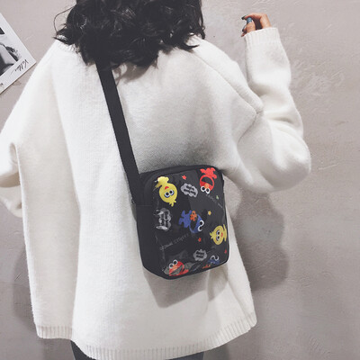 Net red texture small bag female 2019 new wave Korean version of the wild Sesame Street single shoulder Messenger bag cartoon canvas bag
Net red texture small bag female 2019 new wave Korean version of the wild Sesame Street single shoulder Messenger bag cartoon canvas bag