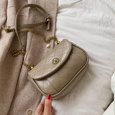 On the new womens bag Korean version 2019 fashion rhomboid chain bag girl slanted a hundred saddle bag tide
On the new womens bag Korean version 2019 fashion rhomboid chain bag girl slanted a hundred saddle bag tide