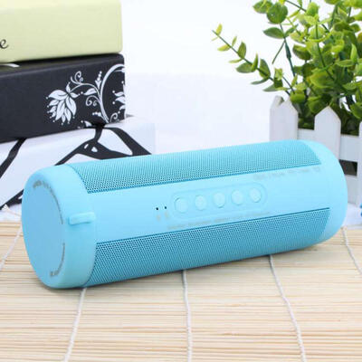 T2 Portable Outdoor Waterproof Bluetooth Speaker Wireless Loudspeaker With Flashlight
T2 Portable Outdoor Waterproof Bluetooth Speaker Wireless Loudspeaker With Flashlight