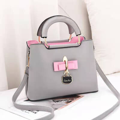2019 summer new simple shoulder bag small bag PU leather Korean fashion handbags Messenger small square bag
2019 summer new simple shoulder bag small bag PU leather Korean fashion handbags Messenger small square bag