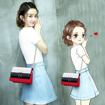 Viney leather shoulder bag handbag Korean version of the wild chain Messenger bag fashion simple ck wind small square bag ladies bag white&black with red
Viney leather shoulder bag handbag Korean version of the wild chain Messenger bag fashion simple ck wind small square bag ladies bag white&black with red