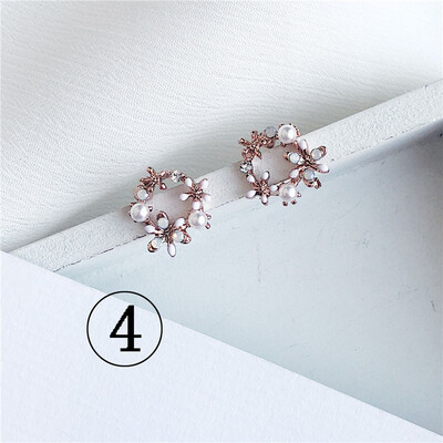 2019 latest design brand color flower earrings generous minimalist temperament fashion summer gift Korean earrings for women
2019 latest design brand color flower earrings generous minimalist temperament fashion summer gift Korean earrings for women