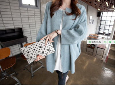 Winter 2018 womens wear new knitted sweater cardigan womens jacket Korean version casual round collar zipper bat sleeve sweater
Winter 2018 womens wear new knitted sweater cardigan womens jacket Korean version casual round collar zipper bat sleeve sweater
