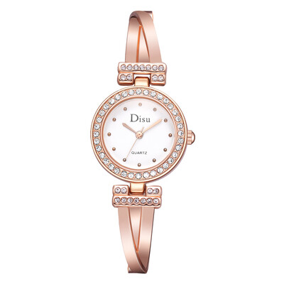 Korean version of the casual DISU brand watches foreign trade hot ladies inlaid diamonds British table wild temperament fashion watch
Korean version of the casual DISU brand watches foreign trade hot ladies inlaid diamonds British table wild temperament fashion watch