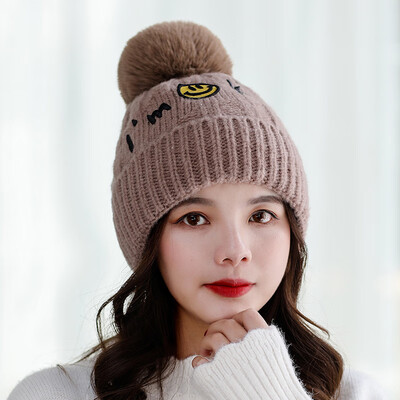 Korean Autumn&Winter Wool Hat Outdoor Furring Thickening Heating Cap Letter Woman Ear Protector Ball Knitted Headgear
Korean Autumn&Winter Wool Hat Outdoor Furring Thickening Heating Cap Letter Woman Ear Protector Ball Knitted Headgear