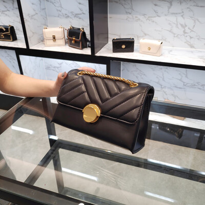 Small ck rhombic chain bag handbag summer small fresh 2019 new fashion wild texture shoulder Messenger bag
Small ck rhombic chain bag handbag summer small fresh 2019 new fashion wild texture shoulder Messenger bag