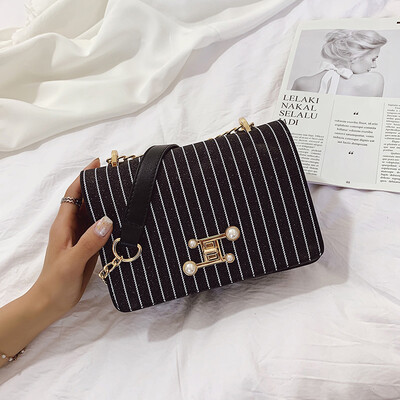 Summer oblique span of young women hundreds of chain texture oblique satchel bag foreign fashion trend
Summer oblique span of young women hundreds of chain texture oblique satchel bag foreign fashion trend
