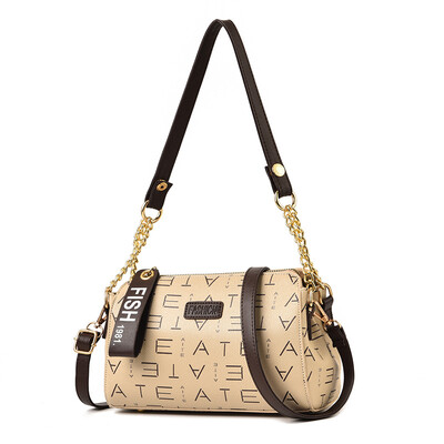 English printing fashion female bag simple tide shoulder messenger bag chain hit color new handbag
English printing fashion female bag simple tide shoulder messenger bag chain hit color new handbag