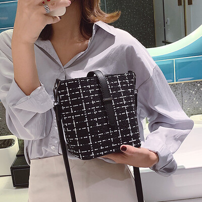Popular shoulder bag 2019 new popular female bag wild foreign hair wool bucket bag ins fashion Messenger bag
Popular shoulder bag 2019 new popular female bag wild foreign hair wool bucket bag ins fashion Messenger bag