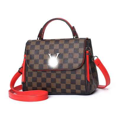 2019 summer new wave shoulder bag small bag Korean PU leather fashion handbag Messenger bag small square bag
2019 summer new wave shoulder bag small bag Korean PU leather fashion handbag Messenger bag small square bag