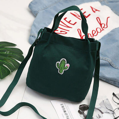 2019 Brand Large Pocket Casual Tote Womens Hasp Handbag Shoulder Canvas Handbags Ladies Cactus Print Reusable Shopping Bags
2019 Brand Large Pocket Casual Tote Womens Hasp Handbag Shoulder Canvas Handbags Ladies Cactus Print Reusable Shopping Bags