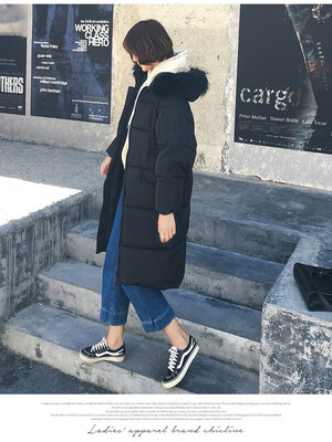 Winter 2018 winter anti-season new long style over-knee Korean version of students loose&thickened padded jacket female coat
Winter 2018 winter anti-season new long style over-knee Korean version of students loose&thickened padded jacket female coat