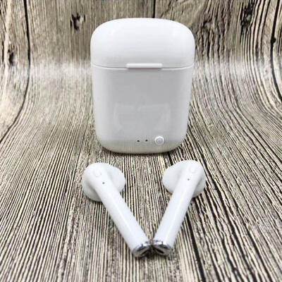 Mini-2 Lightweight Wireless Earbuds Earpiece Mini Stereo Sound Bluetooth Headset In-Ear Earphone With Charging Box
Mini-2 Lightweight Wireless Earbuds Earpiece Mini Stereo Sound Bluetooth Headset In-Ear Earphone With Charging Box
