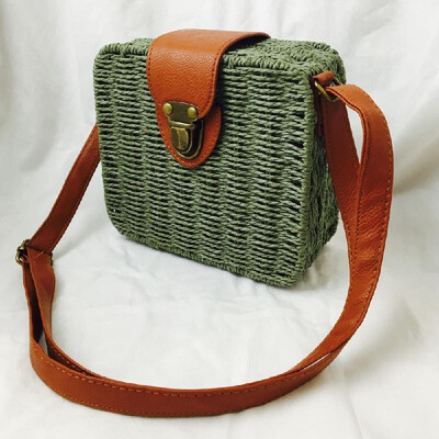 Multicolor Candy Color Women Use Handmade Straw Bag Mini Size Shoulder Beach Crossbody Handbags for Girl
Multicolor Candy Color Women Use Handmade Straw Bag Mini Size Shoulder Beach Crossbody Handbags for Girl