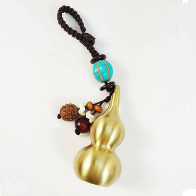 Chinese Traditional Good Luck Gourd Keychain Mini Keyring Lucky Pendant Car Keys Ornaments
Chinese Traditional Good Luck Gourd Keychain Mini Keyring Lucky Pendant Car Keys Ornaments