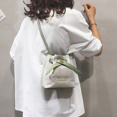 Foreign air small bag female bag 2019 new fashion bucket bag summer small fresh wild ins shoulder shoulder bag
Foreign air small bag female bag 2019 new fashion bucket bag summer small fresh wild ins shoulder shoulder bag