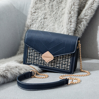 Summer small lady bag Chaozhou small square bag fashion Korean version single shoulder chain Baitao oblique Bag ins
Summer small lady bag Chaozhou small square bag fashion Korean version single shoulder chain Baitao oblique Bag ins