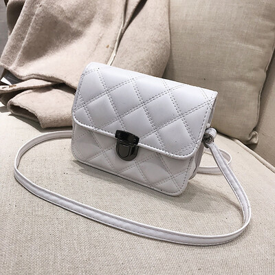 Texture bag female 2019 new wave Korean version of the wild small fragrance rhombic slung female bag autumn&winter fashion bag
Texture bag female 2019 new wave Korean version of the wild small fragrance rhombic slung female bag autumn&winter fashion bag